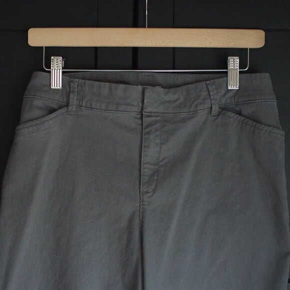 Old Navy | Mid-Rise Pixie Chino Ankle Pants in Grey - Picture 3 of 7